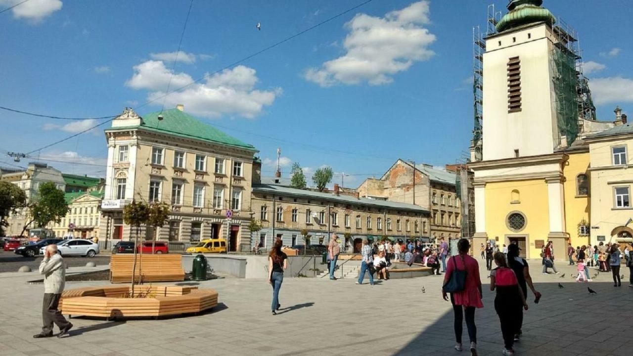 Smart Apartments Lviv Exteriör bild